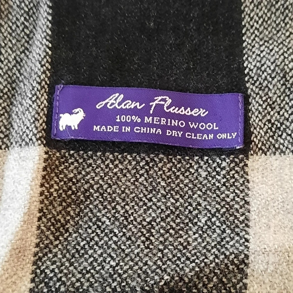 Alan Flusser Merino Wool Men's Scarf Multifunctional Unisex Black Grey Checks - Picture 3 of 5